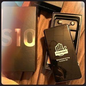 Samsung Galaxy S10 black 128gb At&t